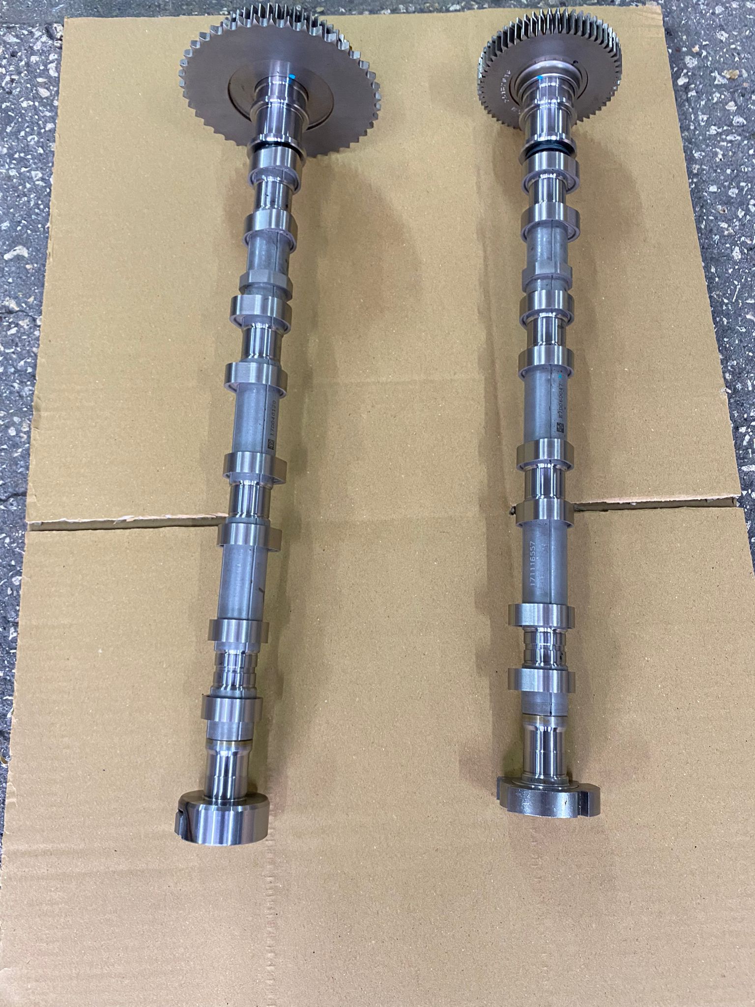 EKSANTRİK MİLİ CAPİTVA C140 EMME EKSOZ TAKIM