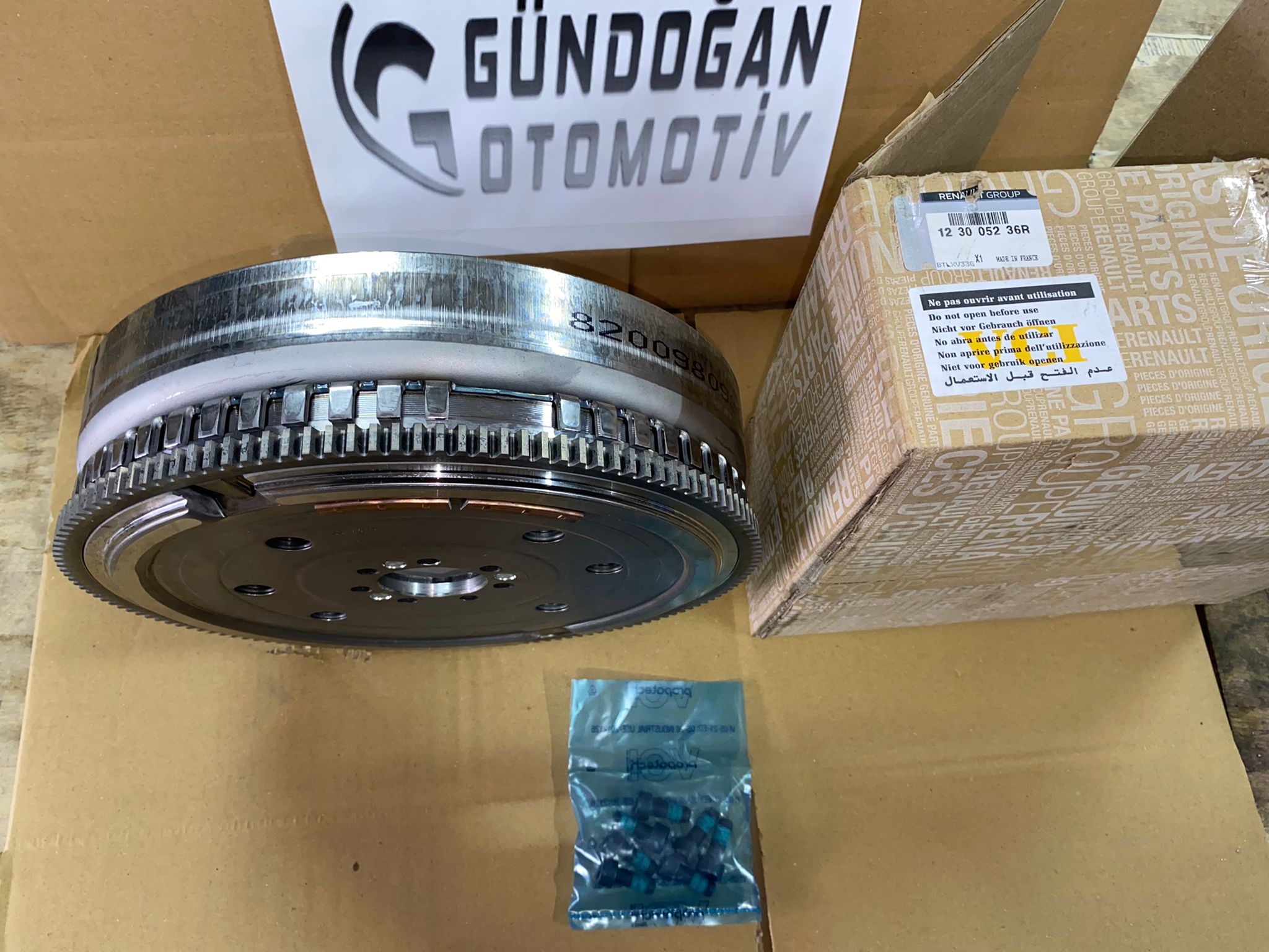 RENAULT FLUENCE VOLANT 123005236R MEGANE III FLUENCE 1.5DCI EDC ŞANZUMAN ÇİFT KAVRAMALI OTOMATİK