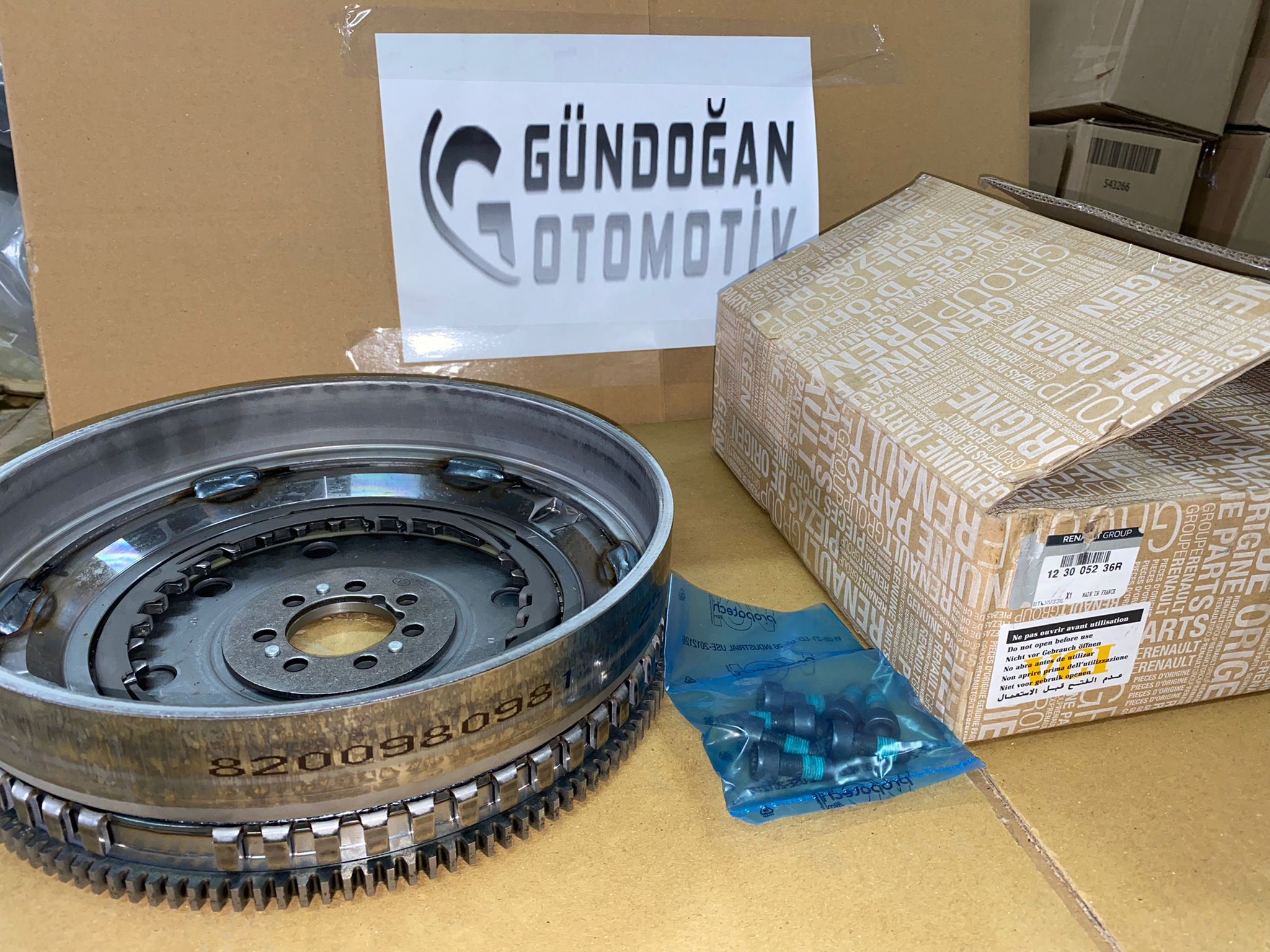 RENAULT FLUENCE VOLANT 123005236R MEGANE III FLUENCE 1.5DCI EDC ŞANZUMAN ÇİFT KAVRAMALI OTOMATİK