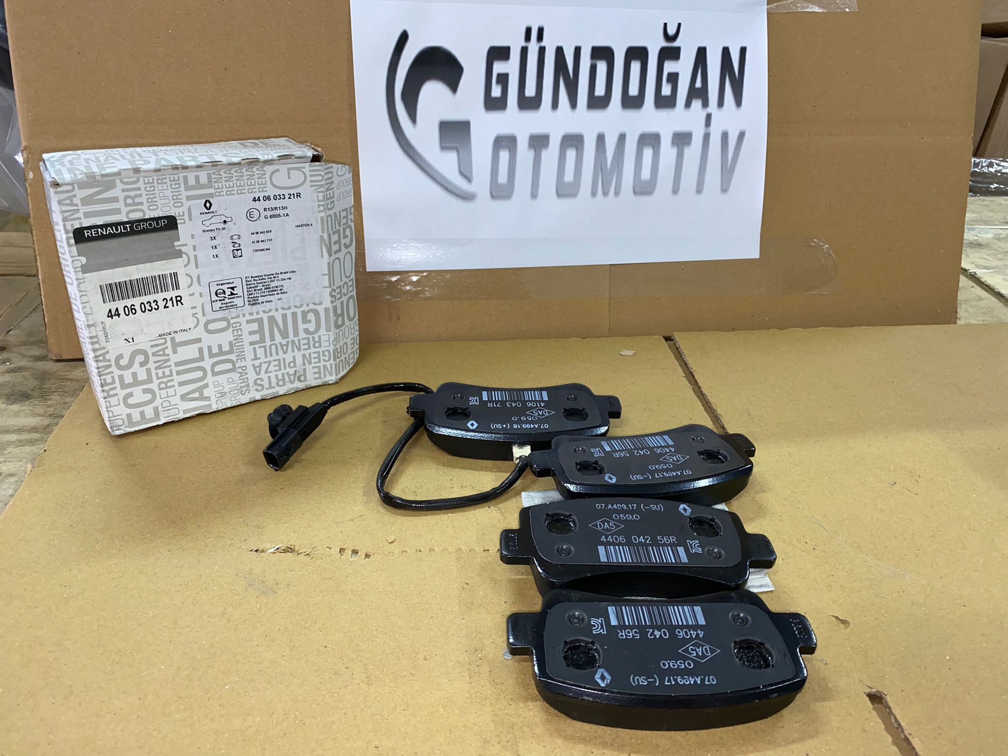 440603321R MAIS FREN BALATA TAKIMI ARKA  MASTER III IV 440600264R 440600264R 440601147R 440601186R