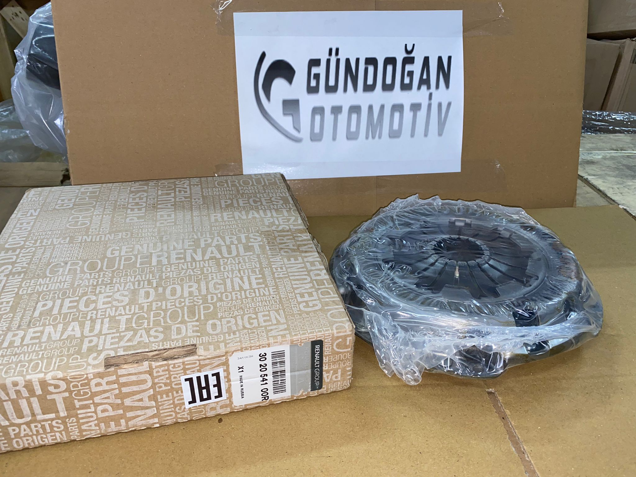 DEBRİYAJ SETİ BASKI BALATA TAKIMI MEGANE IV 1.6 16V 115BG. DUSTER 1.6 16V H4M 302054100R